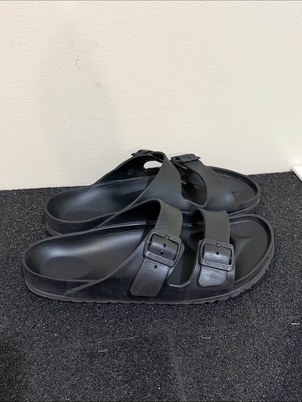 Birkenstock Arizona Essentials EVA Waterproof Sandals Black 9.5 - Picture 2 of 7